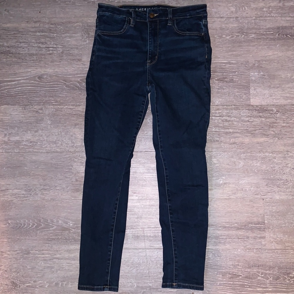 Women’s American Eagle Size 10 Short skinny jeans